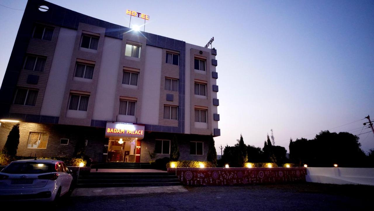 Hotel Badam Palace 우다이푸르 외부 사진