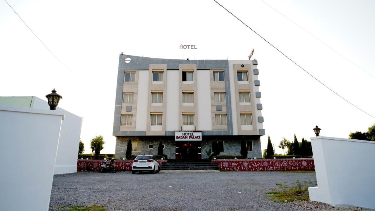 Hotel Badam Palace 우다이푸르 외부 사진